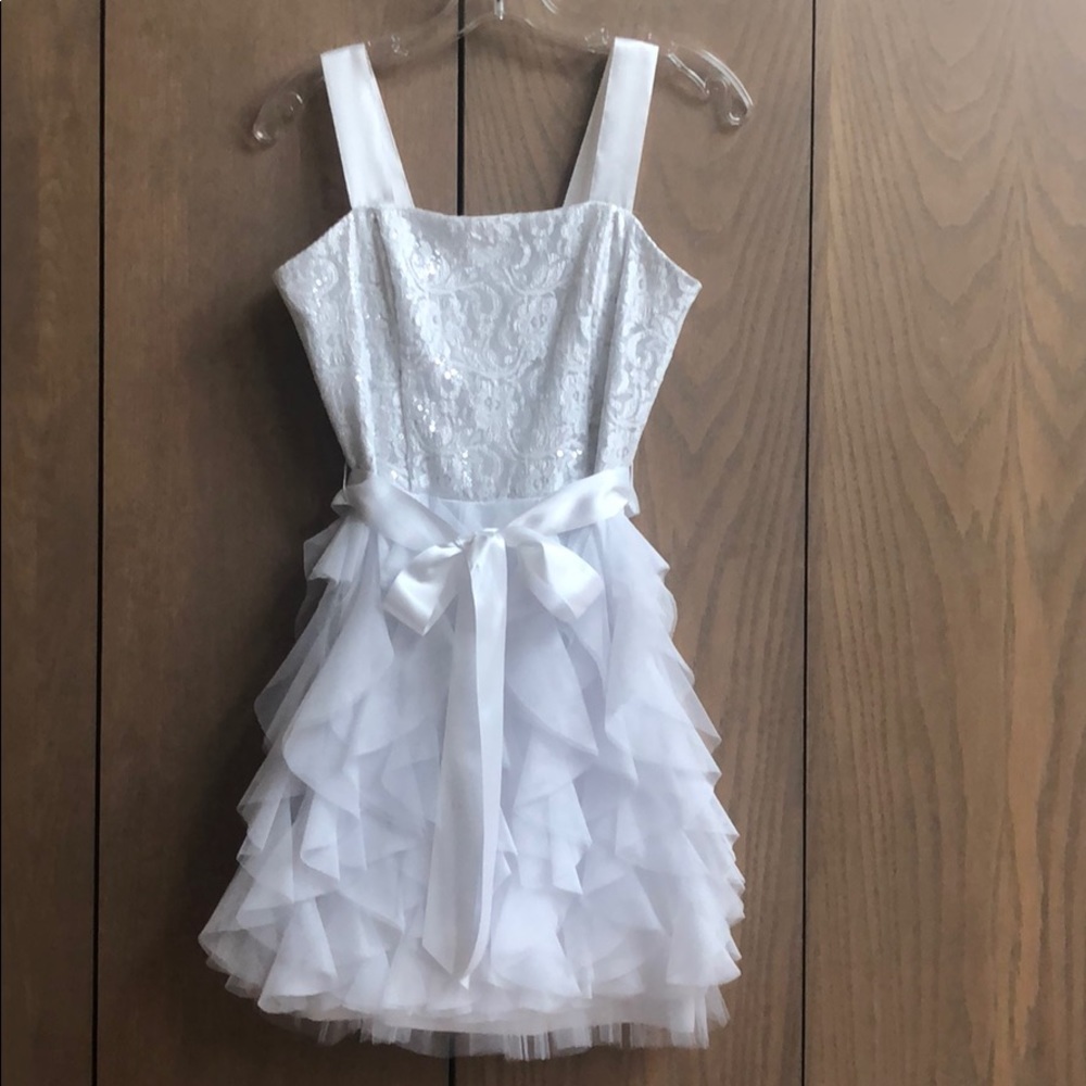 Jessica Mcclintock white mini dress